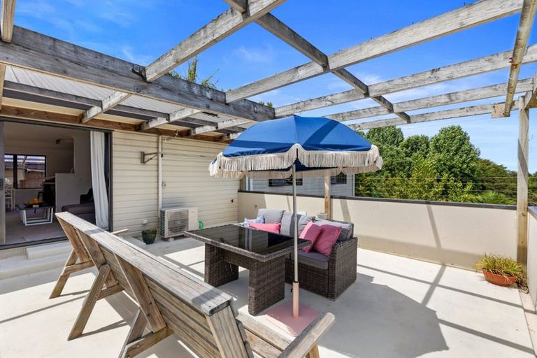 Photo of property in 98 Bell Street, Judea, Tauranga, 3110