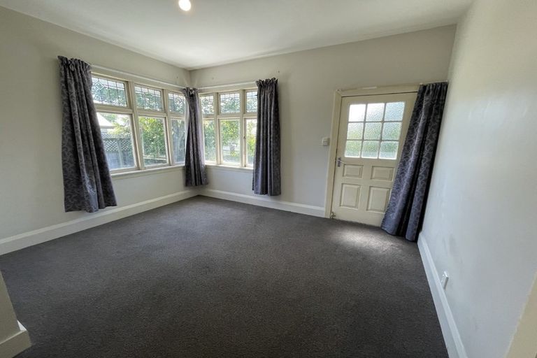 Photo of property in 4 Field Terrace, Upper Riccarton, Christchurch, 8041