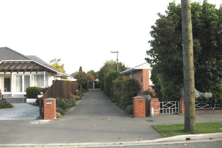 Photo of property in 15 Wilfrid Street, Ilam, Christchurch, 8041