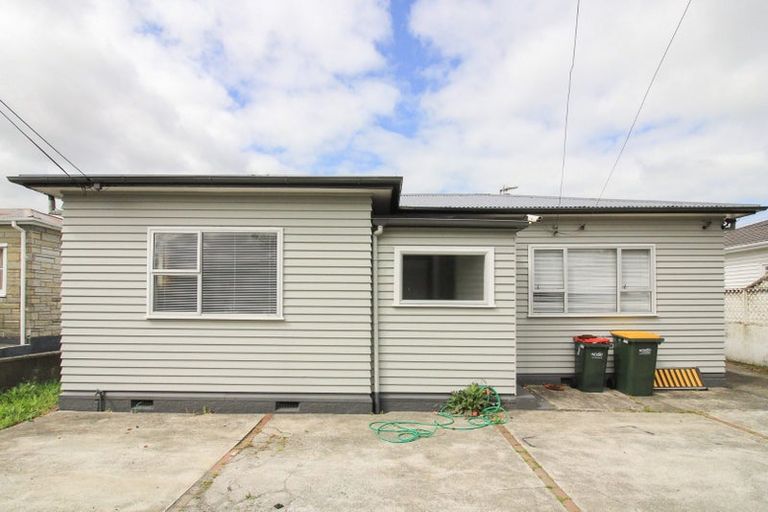 Photo of property in 4 Meadows Avenue, Waiwhetu, Lower Hutt, 5010