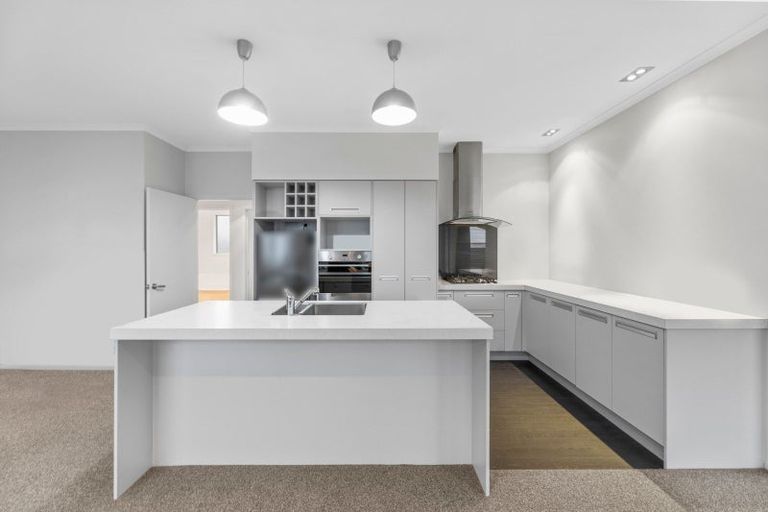 Photo of property in 31 Grandvista Drive, Green Island, Dunedin, 9018