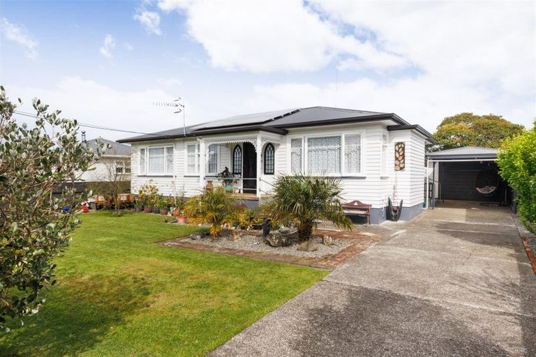 Photo of property in 11 Ahuru Street, Marton, 4710