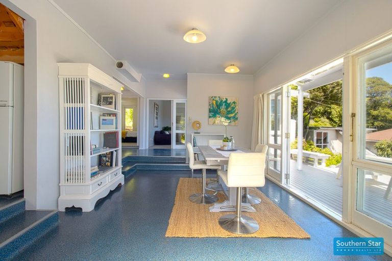 Photo of property in 74 Cluny Road, Plimmerton, Porirua, 5026