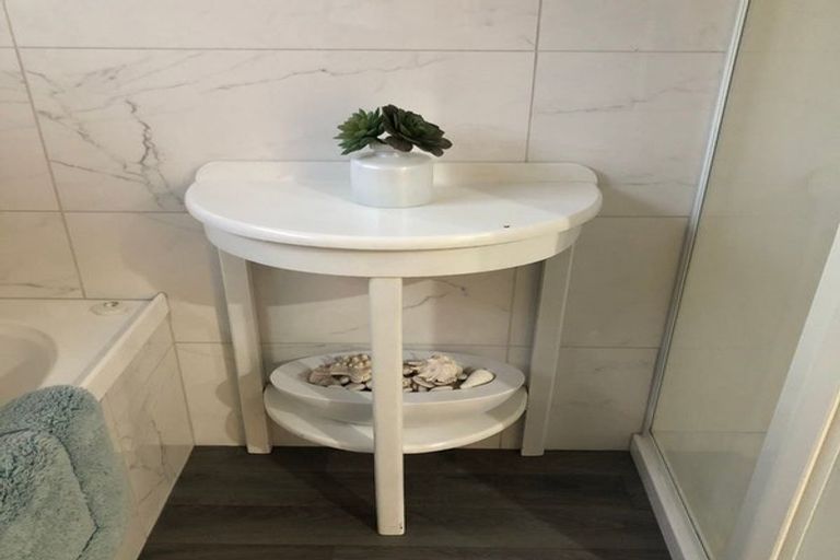 Photo of property in 1/10 Puriri Street, Hilltop, Taupo, 3330