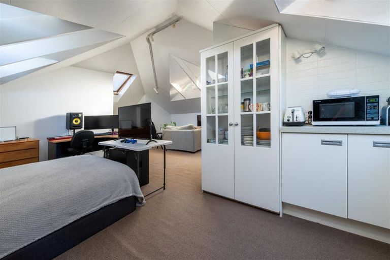 Photo of property in 6 Arthur Crescent, Hauraki, Auckland, 0622