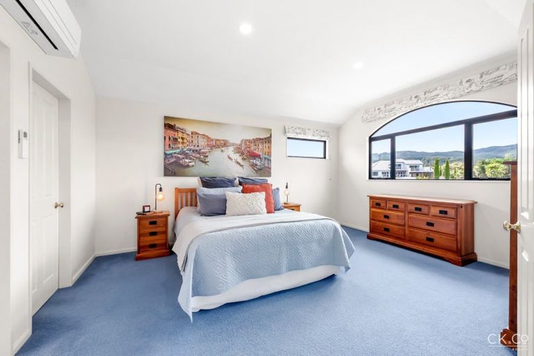 Photo of property in 63 Kirton Drive, Riverstone Terraces, Upper Hutt, 5018