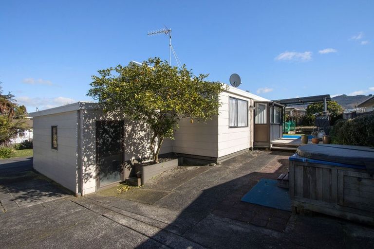 Photo of property in 1b Christensen Street, Waihi, 3610