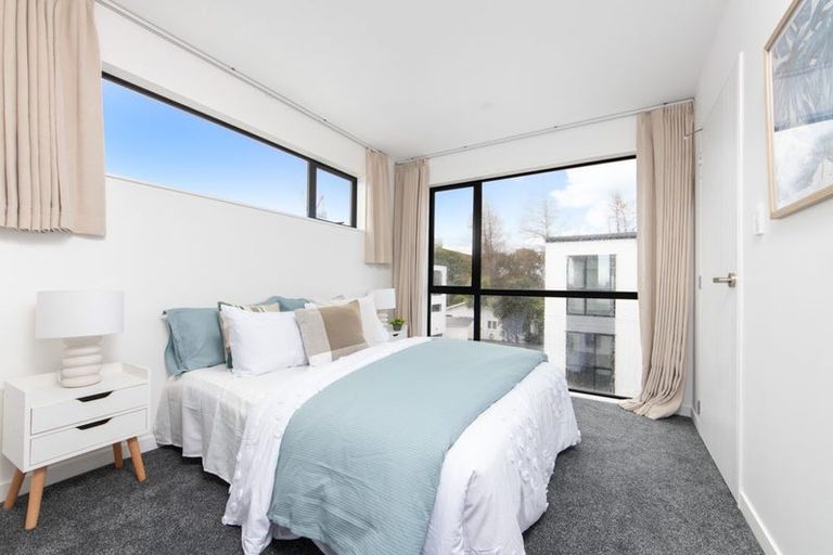 Photo of property in 12 Highbury Street, Avondale, Auckland, 1026