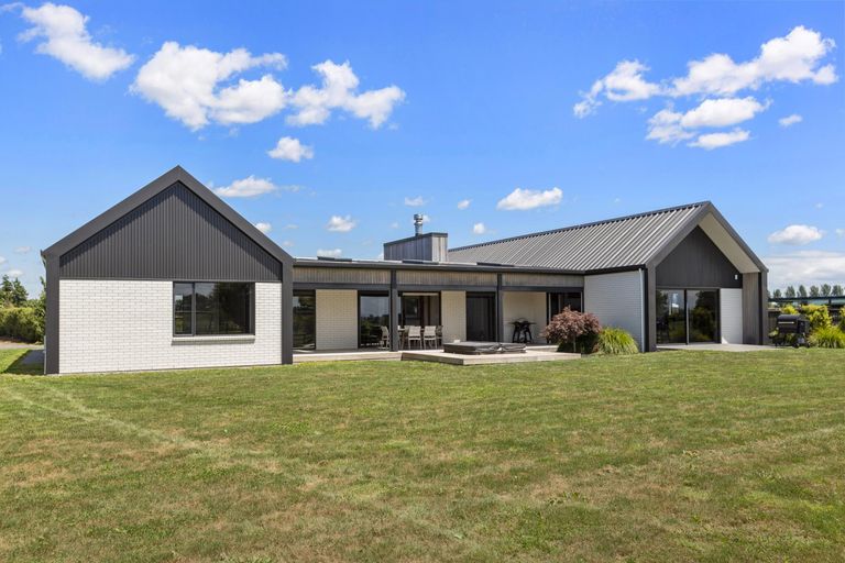 Photo of property in 322 Holland Road, Puketaha, Hamilton, 3286