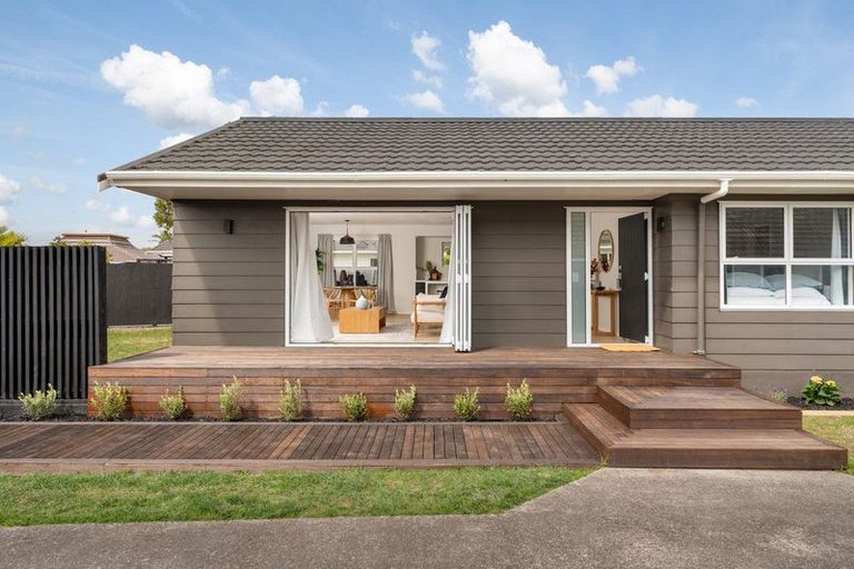 Photo of property in 14 Tudor Place, Mount Maunganui, 3116