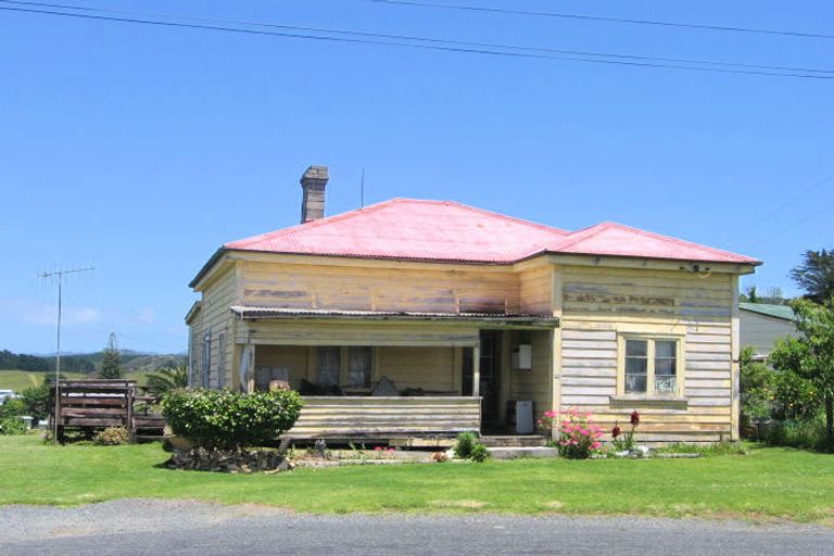 Photo of property in 88 Amopo Street, Kawhia, 3889