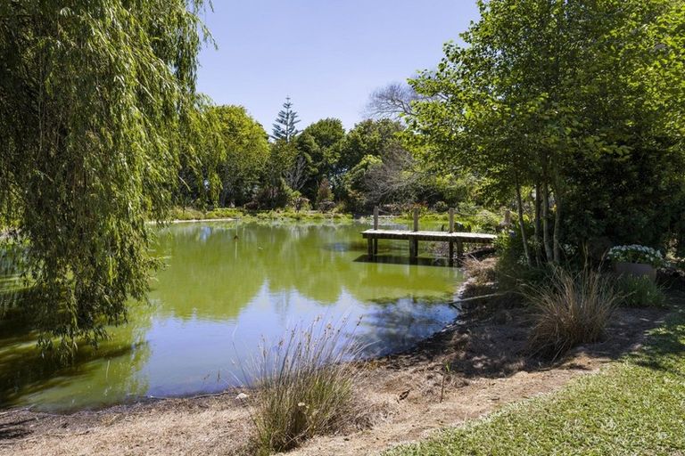 Photo of property in 6 Dyke Road, Karaka, Papakura, 2580