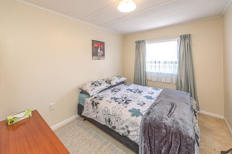 Photo of property in 21 Hood Street, Castlecliff, Whanganui, 4501