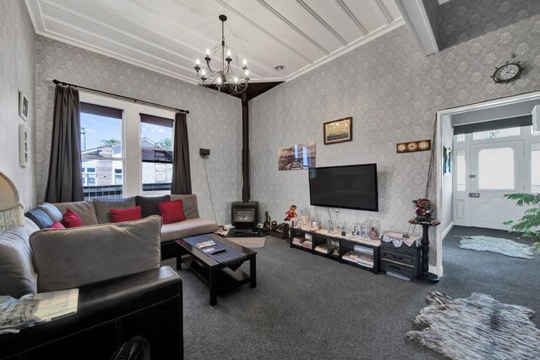 Photo of property in 112 Orlando Street, Stratford, 4332