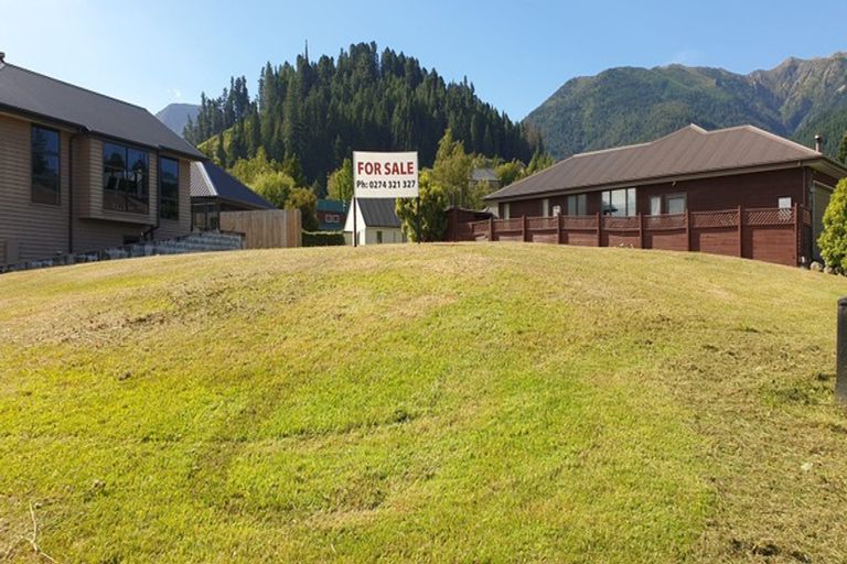 Photo of property in 18 Rutherford Crescent, Hanmer Springs, 7334