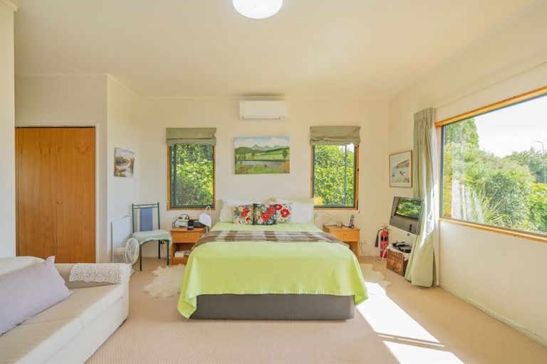 Photo of property in 194 Centennial Drive, Whitianga, 3510