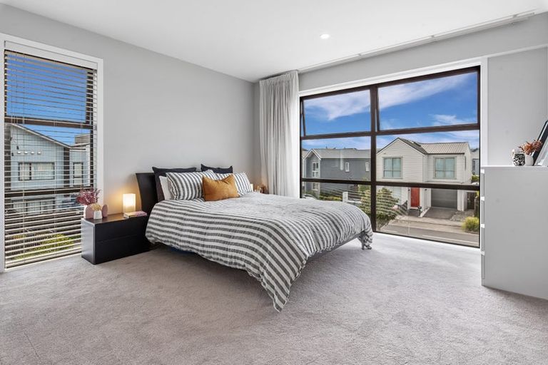 Photo of property in 37 Eyton Kay Road, Hobsonville, Auckland, 0616