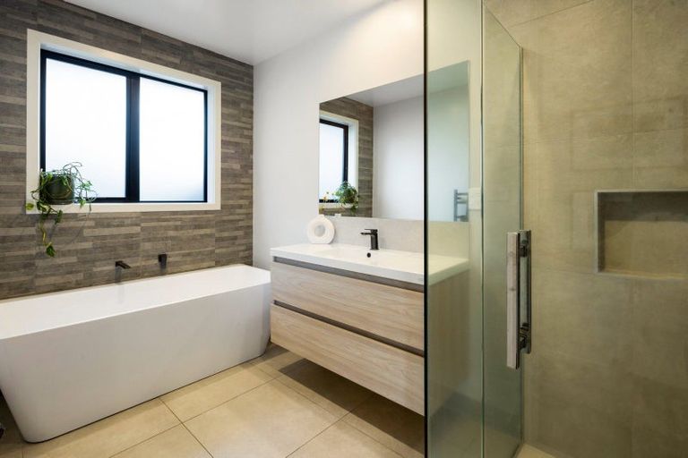 Photo of property in 17 Riverpoint Glade, Flagstaff, Hamilton, 3210