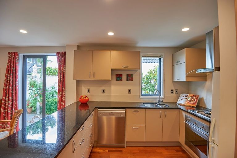 Photo of property in 4/29 Andover Street, Merivale, Christchurch, 8014