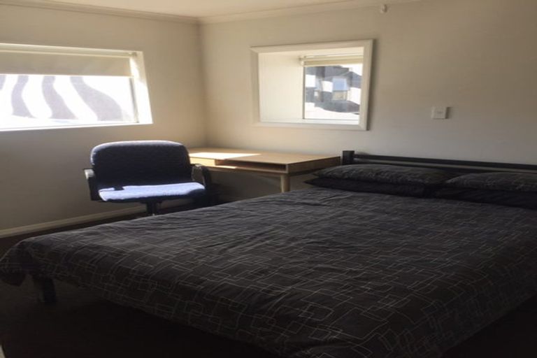 Photo of property in Monvie Apartments, 408/15 Holland Street, Te Aro, Wellington, 6011