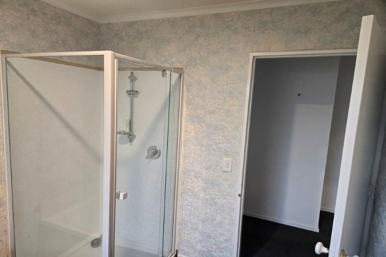 Photo of property in 5 Kelson Lane, Ilam, Christchurch, 8041