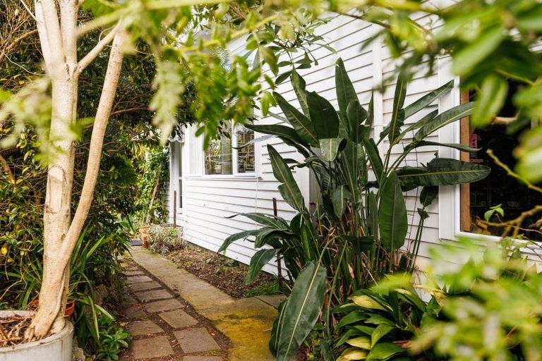 Photo of property in 3 Worsfold Lane, Terrace End, Palmerston North, 4410