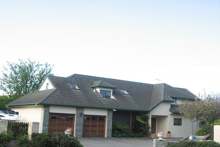 Photo of property in 11 Cherrywood Park, Springlands, Blenheim, 7201