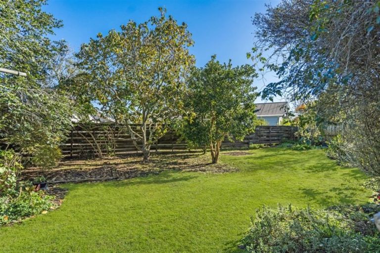 Photo of property in 12 Old Onerahi Road, Onerahi, Whangarei, 0110