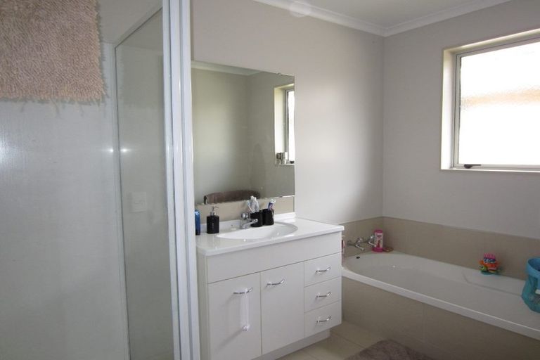 Photo of property in 9 Edward Street, Grandview Heights, Hamilton, 3200