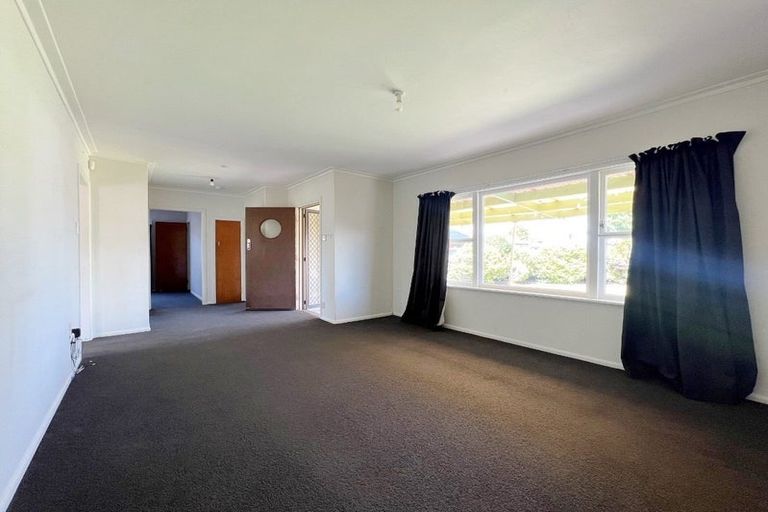 Photo of property in 1120 Heaphy Terrace, Fairfield, Hamilton, 3214