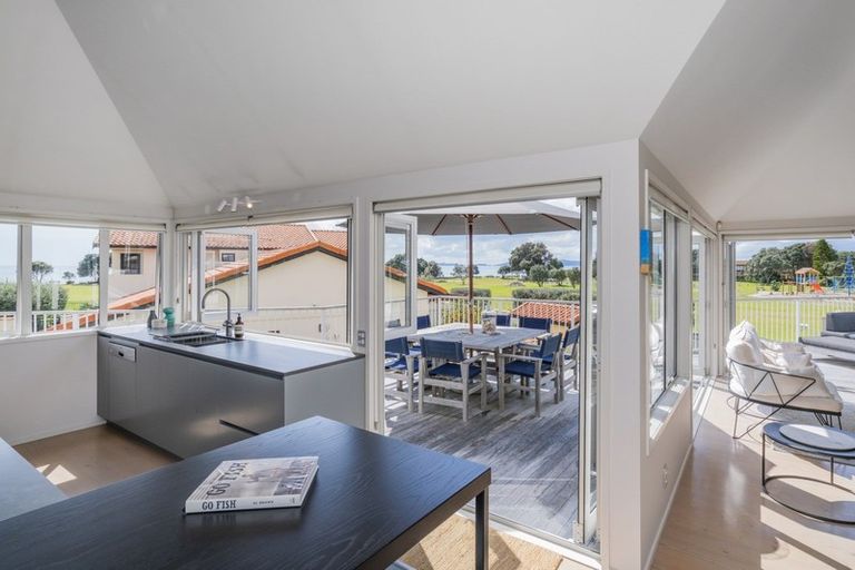 Photo of property in 100 Cordyline Crescent, Matarangi, Whitianga, 3592