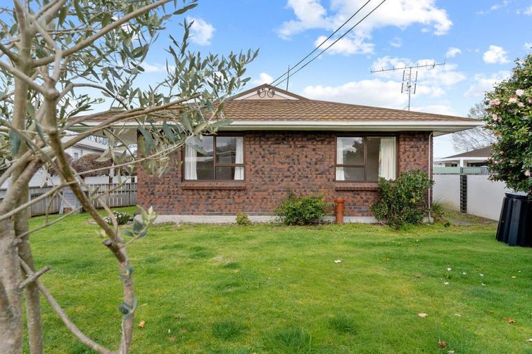 Photo of property in 55a Kempton Street, Greytown, 5712