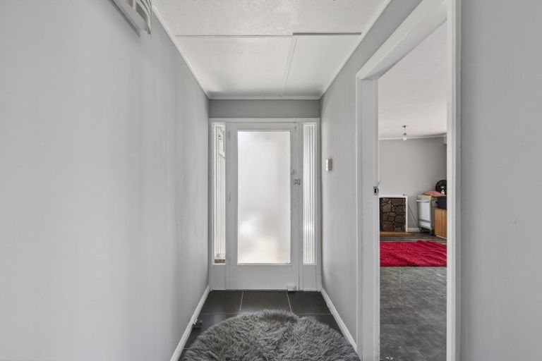 Photo of property in 5 Fernleigh Street, Ferndale, New Plymouth, 4310