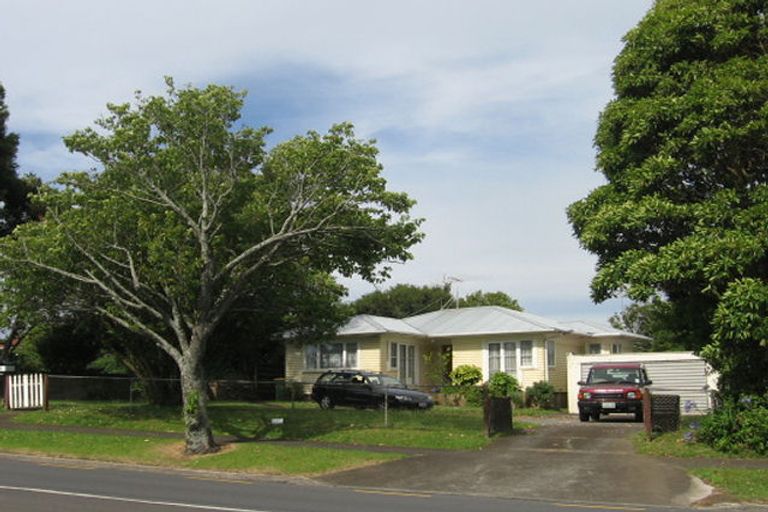 Photo of property in 4 Carbine Road, Mount Wellington, Auckland, 1060