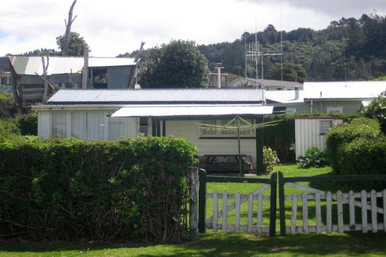 Photo of property in 43 Beach Road, Waihi Beach, 3611