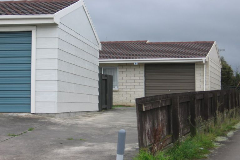Photo of property in 22 Tiller Close, Kelvin Grove, Palmerston North, 4414