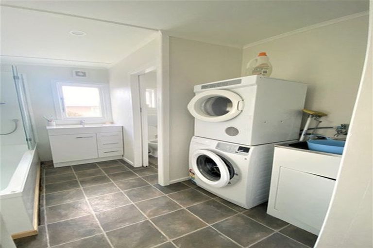 Photo of property in 78 Matai Street, Castlecliff, Whanganui, 4501