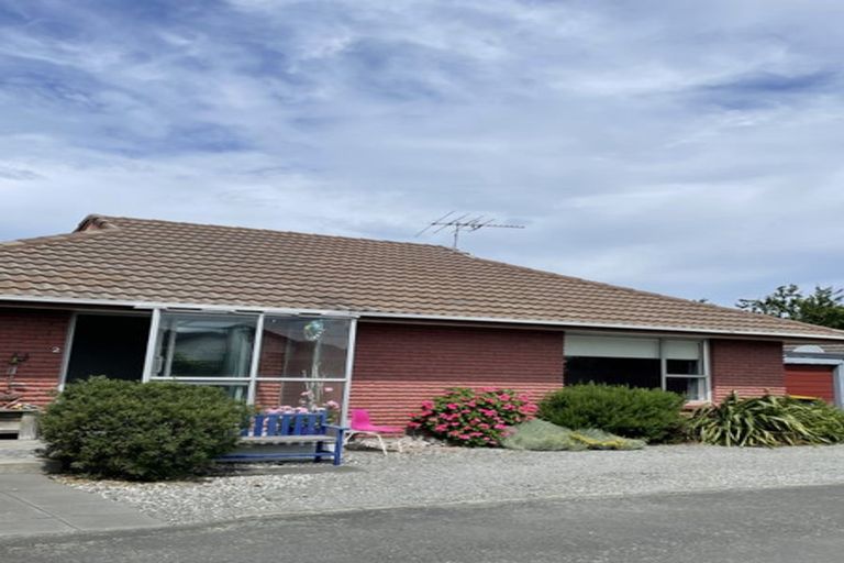 Photo of property in 2/238a Bower Avenue, North New Brighton, Christchurch, 8083