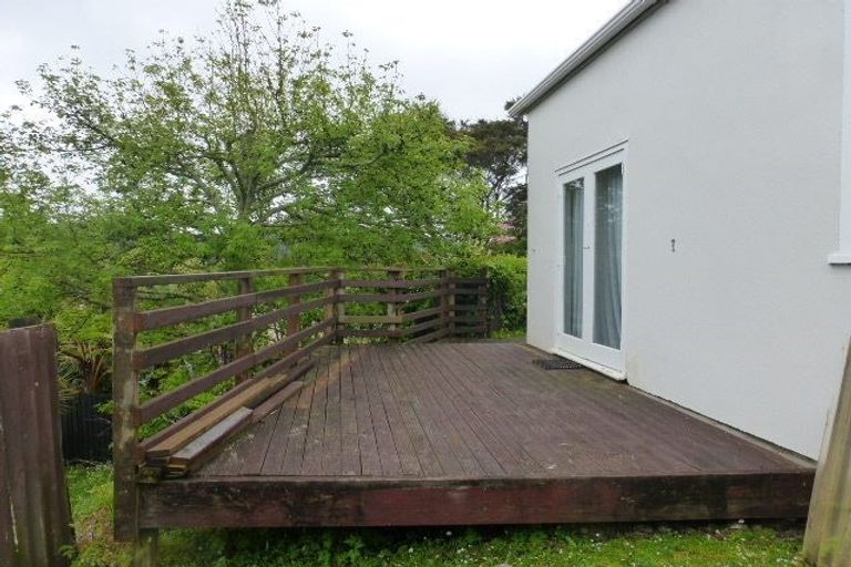 Photo of property in 79a Pleasant Road, Glen Eden, Auckland, 0602