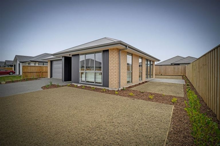 Photo of property in 26 Gemstone Place, Rolleston, 7615
