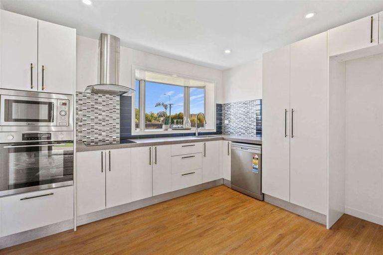 Photo of property in 122 Briggs Road, Shirley, Christchurch, 8052