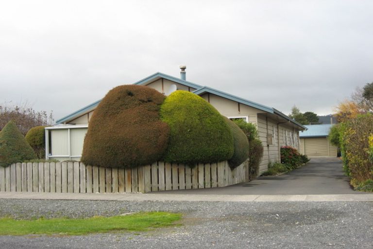 Photo of property in 39 Johnson Street, Milton, 9220