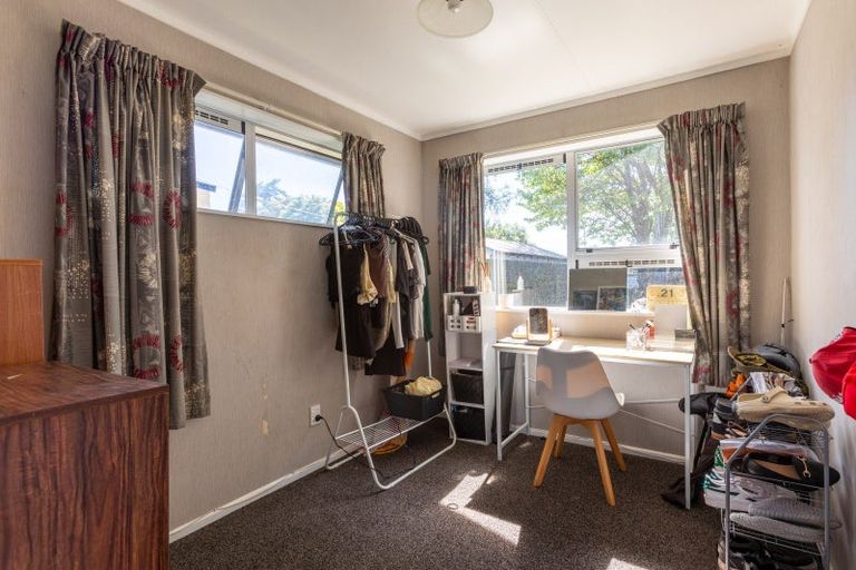 Photo of property in 8a Seddon Street, Dannevirke, 4930
