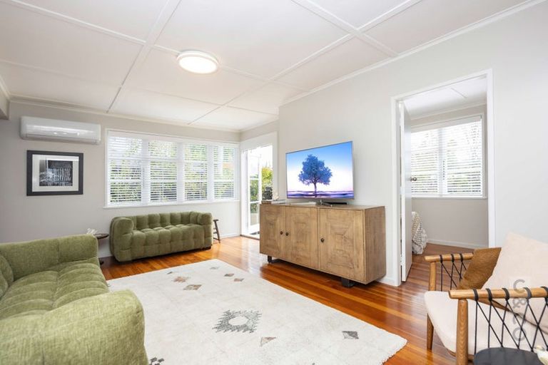 Photo of property in 4 Albert Street, Riverhead, 0820