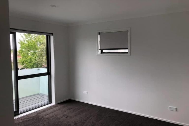 Photo of property in 3/4 Karaka Street, New Lynn, Auckland, 0600