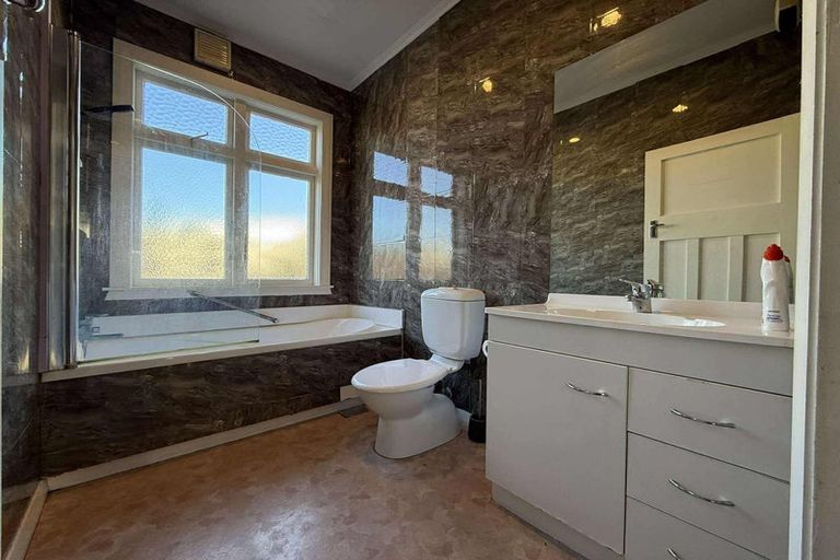 Photo of property in 48 Hume Street, Alicetown, Lower Hutt, 5010