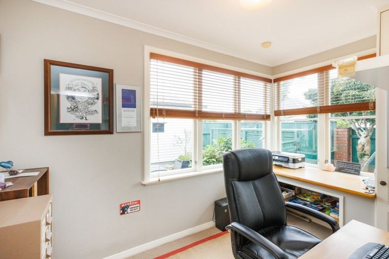 Photo of property in 5 Hardie Street, Hokowhitu, Palmerston North, 4410