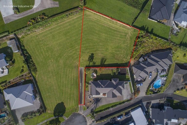 Photo of property in 21 Holcombrooke Lane, Welcome Bay, Tauranga, 3175