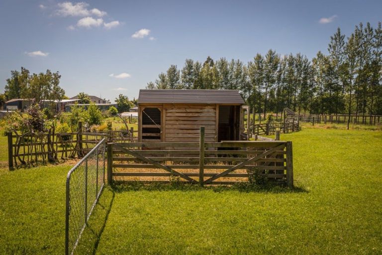 Photo of property in 5693 West Coast Road, Springfield, 7681