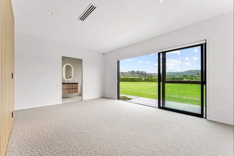 Photo of property in 261 Point Wells Road, Point Wells, 0986